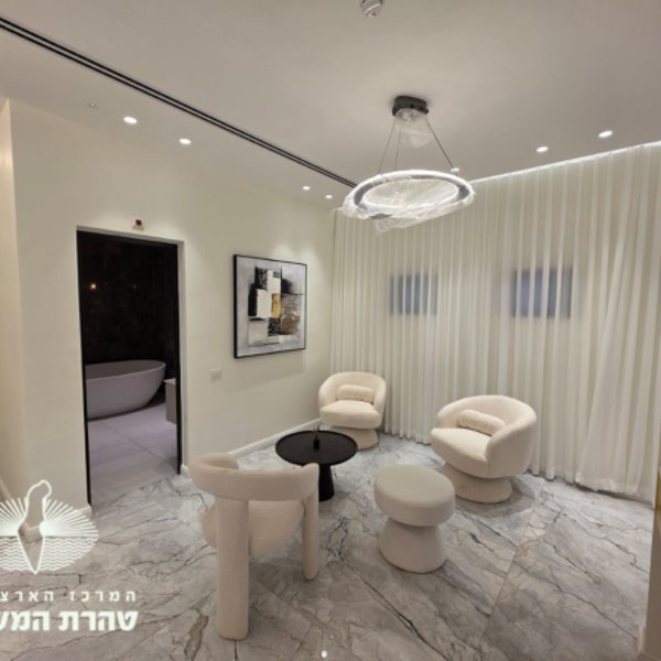 gallery picture